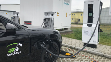 Дополнительное парковочное оборудование для зарядных станций на парковках