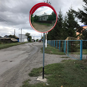 Установка стойки обзорного зеркала с бетонированием