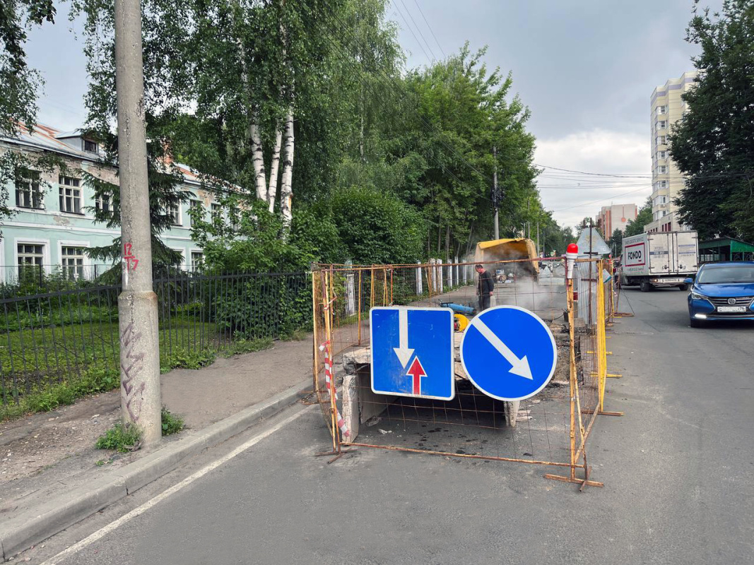 Обеспечение безопасности движения при помощи ограждения СПО и фонарей сигнальных ФС-4У Обеспечение безопасности движения при помощи ограждения СПО и фонарей сигнальных ФС-4У