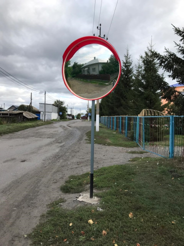 Установка стойки обзорного зеркала с бетонированием