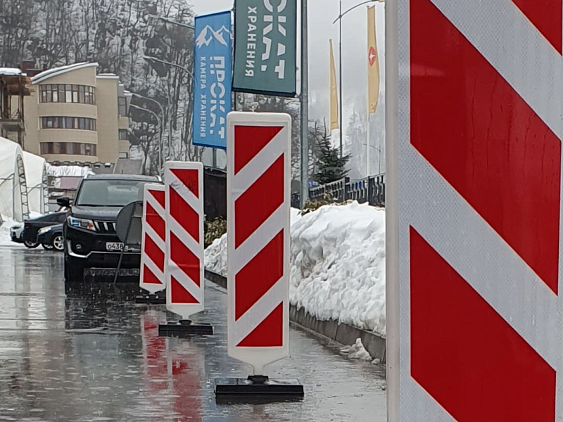 Дорожный солдатик для ограничения движения по парковке Дорожный солдатик для ограничения движения по парковке